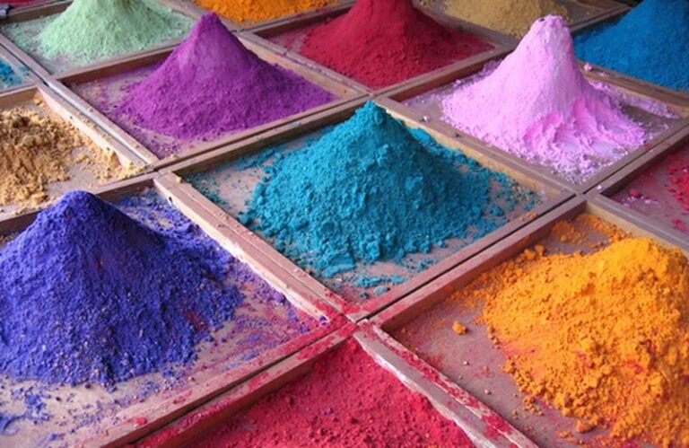 Tinture naturali colorate